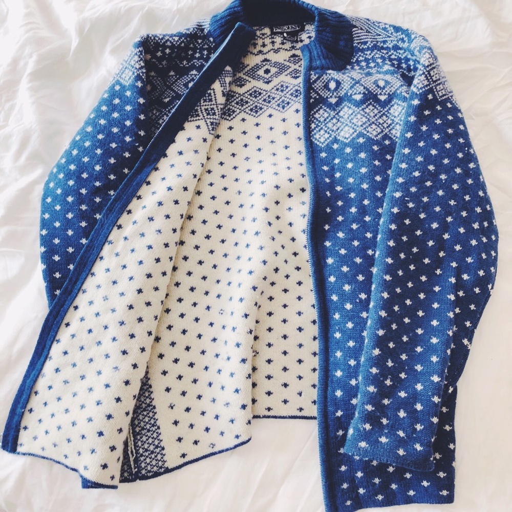 100% Wool, zip-up  winter fashion sweater